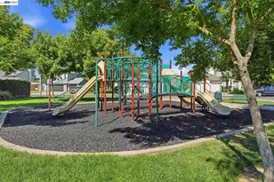 1532 Sophie Ln, Escalon, CA 95320 - Photo 45