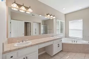 1532 Sophie Ln, Escalon, CA 95320 - Photo 27