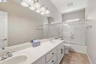 1532 Sophie Ln, Escalon, CA 95320 - Photo 35