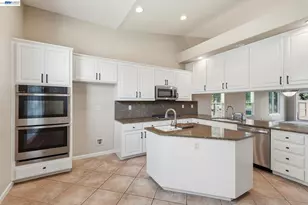 1532 Sophie Ln, Escalon, CA 95320 - Photo 11