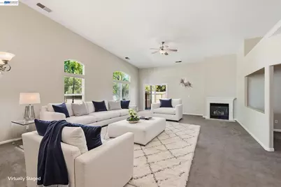 1532 Sophie Ln, Escalon, CA 95320 - Photo 11