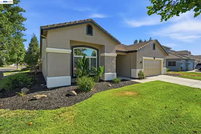 1532 Sophie Ln, Escalon, CA 95320 - Photo 3