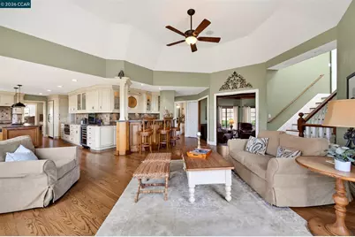 715 Castle Rock Rd, Walnut Creek, CA 94598 - Photo 29
