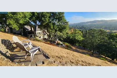 715 Castle Rock Rd, Walnut Creek, CA 94598 - Photo 57