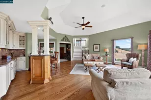715 Castle Rock Rd, Walnut Creek, CA 94598 - Photo 17