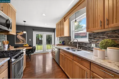 1725 Shirley Dr, Pleasant Hill, CA 94523 - Photo 3