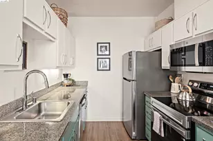 191 Schooner Ct, Richmond, CA 94804 - Photo 11
