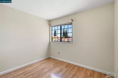1032 Burnham Dr, Pittsburg, CA 94565 - Photo 27