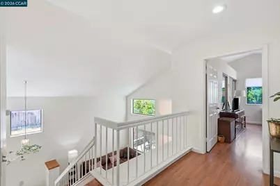 1032 Burnham Dr, Pittsburg, CA 94565 - Photo 19