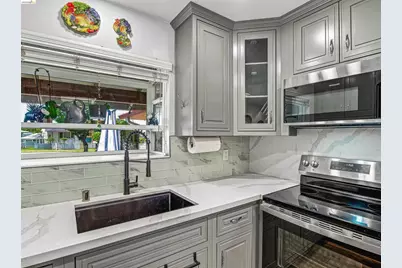 2842 Akino Ct, San Jose, CA 95148 - Photo 21