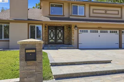 3309 Burning Tree Dr, San Ramon, CA 94583 - Photo 11