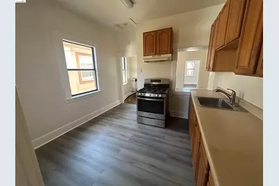 2606 20th St, Oakland, CA 94601 - Photo 17