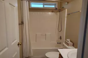 131 Cabana Dr, Napa, CA 94558 - Photo 15