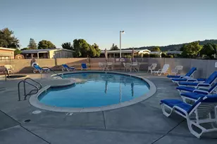 131 Cabana Dr, Napa, CA 94558 - Photo 19