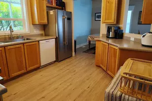131 Cabana Dr, Napa, CA 94558 - Photo 11