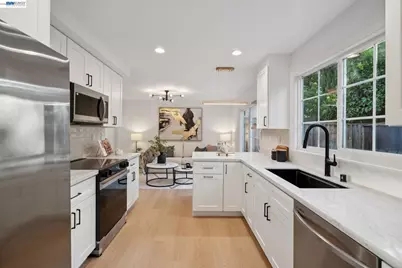 19 Southlake Dr, San Jose, CA 95138 - Photo 15