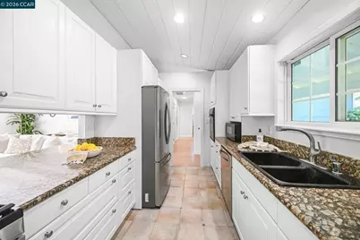 101 Camino Amigo Ct, Danville, CA 94526 - Photo 11