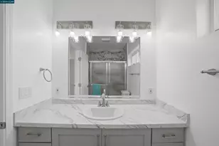 1232 York St, Richmond, CA 94801 - Photo 9