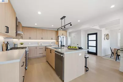 1588 Molitor Rd, Belmont, CA 94002 - Photo 11