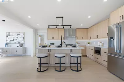 1588 Molitor Rd, Belmont, CA 94002 - Photo 5