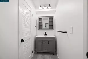 1437 Marchbanks Dr, Walnut Creek, CA 94598 - Photo 21