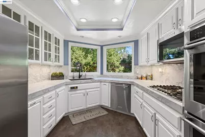 1768 Oro Valley Cir, Walnut Creek, CA 94596 - Photo 17