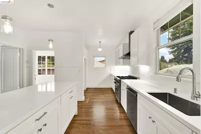 1043 47th St, Emeryville, CA 94608 - Photo 19