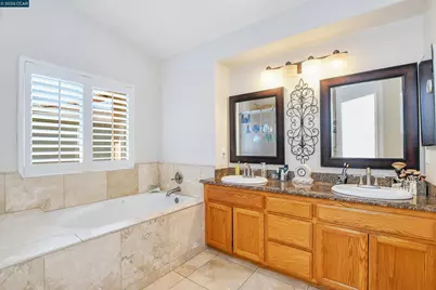 634 Sundale, Brentwood, CA 94513 - Photo 19