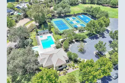 634 Sundale, Brentwood, CA 94513 - Photo 37