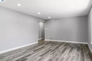 6311 Belmont Pl, Stockton, CA 95207 - Photo 25