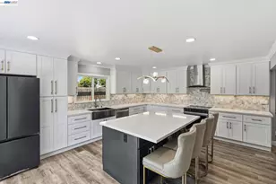 6311 Belmont Pl, Stockton, CA 95207 - Photo 17