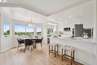 5075 Monaco Dr, Pleasanton, CA 94566 - Photo 11