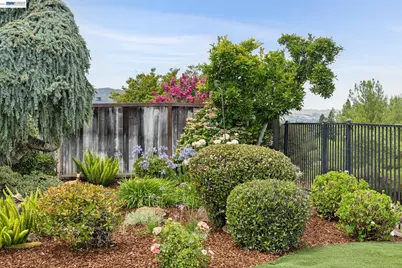 5075 Monaco Dr, Pleasanton, CA 94566 - Photo 59