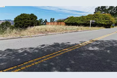 82 Zander Dr, Orinda, CA 94563 - Photo 17
