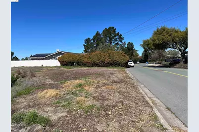 82 Zander Dr, Orinda, CA 94563 - Photo 3
