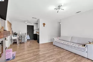 425 Tabor Ave, Fairfield, CA 94533 - Photo 7
