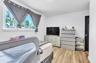425 Tabor Ave, Fairfield, CA 94533 - Photo 17