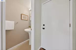 914 Arrowtail Terrace, Fremont, CA 94536 - Photo 25