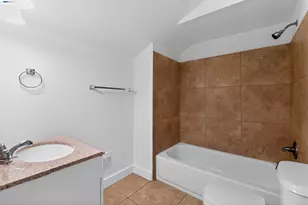 3015 Point Pleasant Rd, Elk Grove, CA 95757 - Photo 17