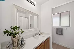 5491 Roundtree Dr, Concord, CA 94521 - Photo 15