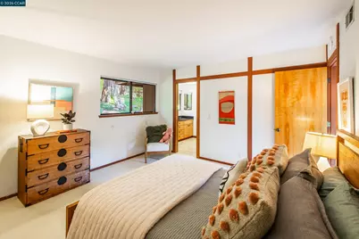 1038 Pine Ln, Lafayette, CA 94549 - Photo 53