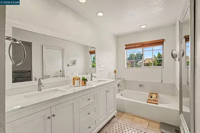 5251 Pebble Glen Dr, Concord, CA 94521 - Photo 13
