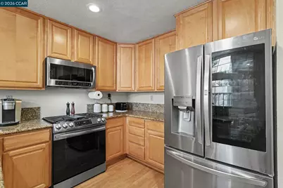 5251 Pebble Glen Dr, Concord, CA 94521 - Photo 9