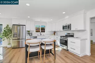 4395 Cabrilho Dr, Martinez, CA 94553 - Photo 7