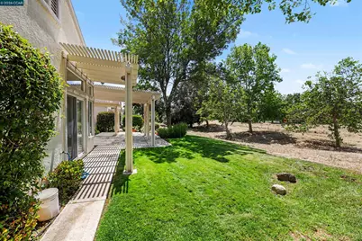 143 Honeygold Ln, Brentwood, CA 94513 - Photo 29