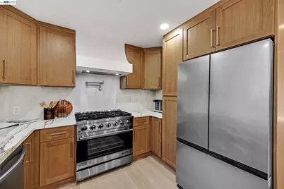 1759 Crescent Dr, Walnut Creek, CA 94598 - Photo 11