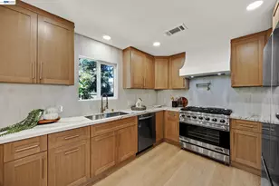 1759 Crescent Dr, Walnut Creek, CA 94598 - Photo 9