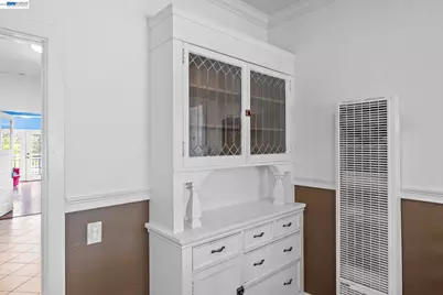 1811 Lincoln Avenue, Alameda, CA 94501 - Photo 13