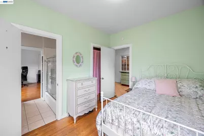 1811 Lincoln Avenue, Alameda, CA 94501 - Photo 21