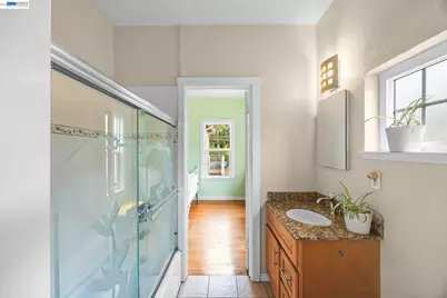 1811 Lincoln Avenue, Alameda, CA 94501 - Photo 19